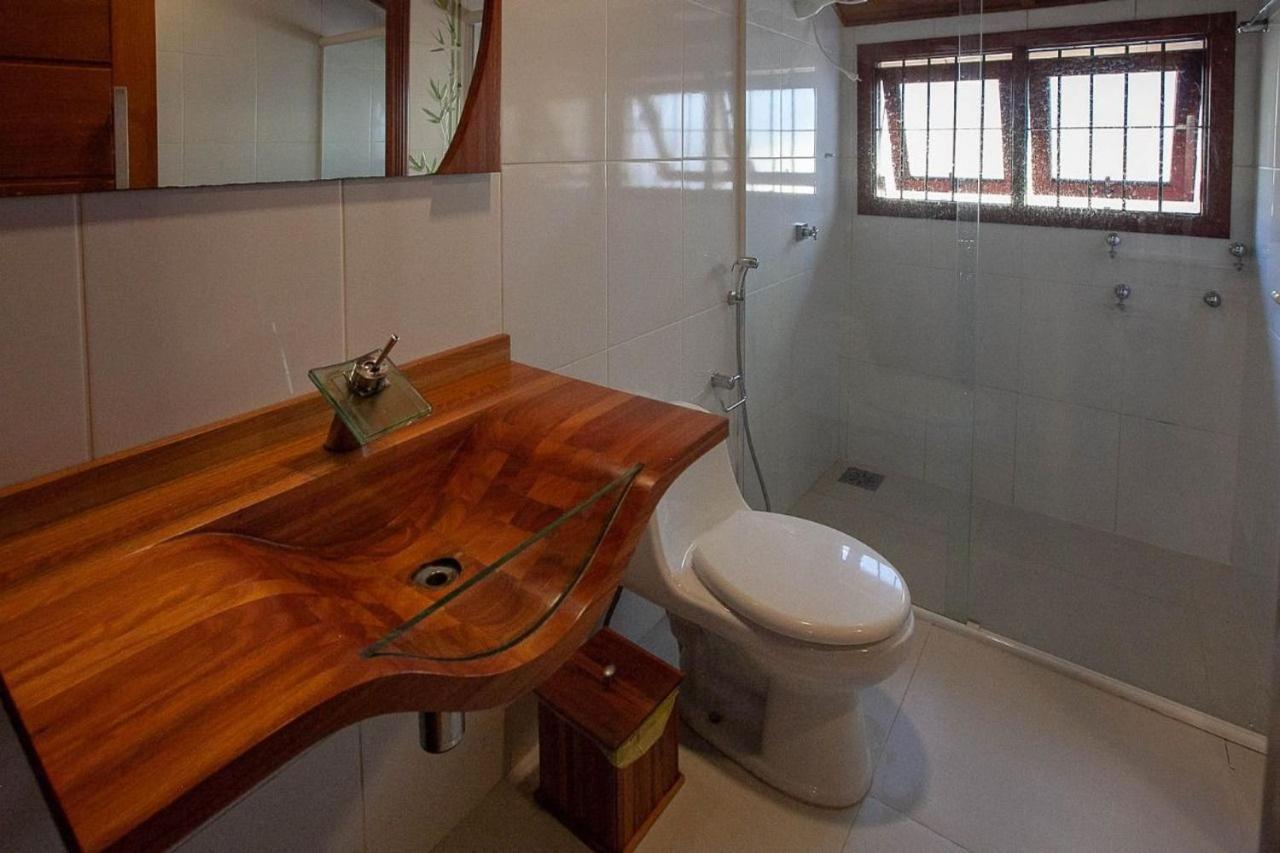 Moreira Casa Com Churrasqueira E Ar-Condicionado Убатуба Экстерьер фото
