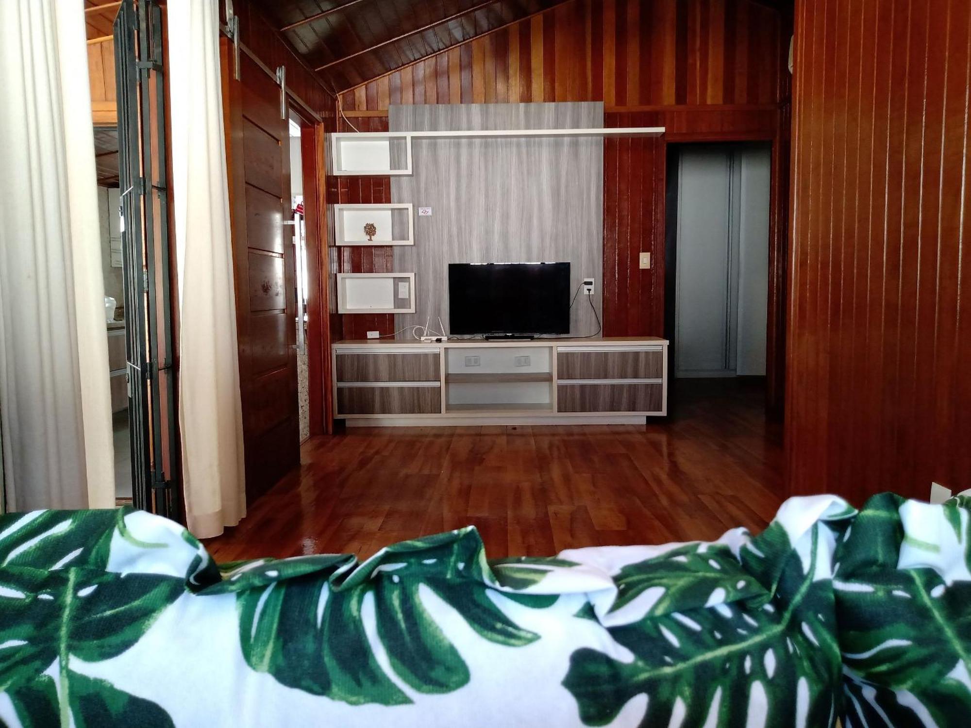 Moreira Casa Com Churrasqueira E Ar-Condicionado Убатуба Экстерьер фото