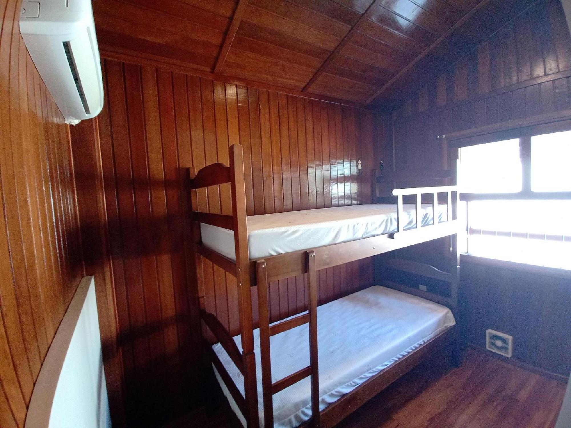 Moreira Casa Com Churrasqueira E Ar-Condicionado Убатуба Экстерьер фото
